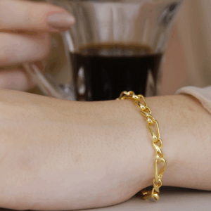 Pulseira elo entrelaçados