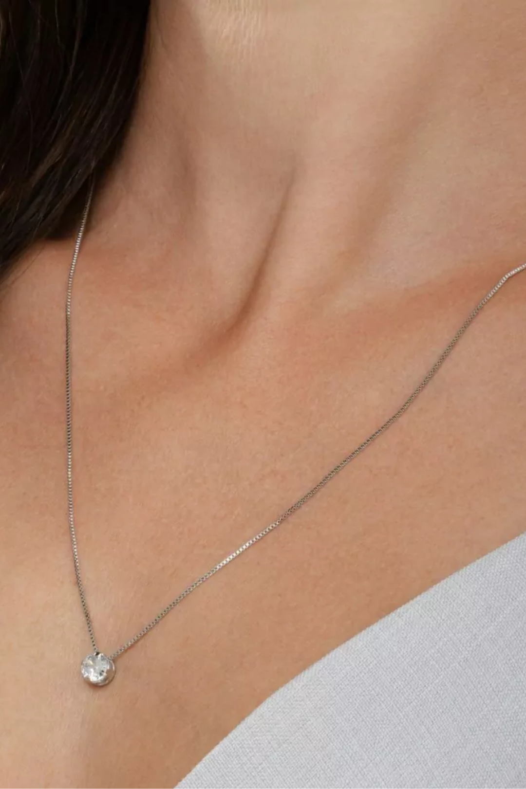 Colar ponto de luz ródio