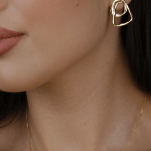 Brinco orgânico vazado